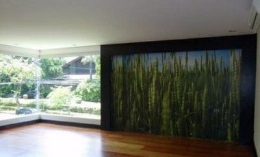 5 Bedrooms Luxury House for Sale in Forbes Park, Makati City