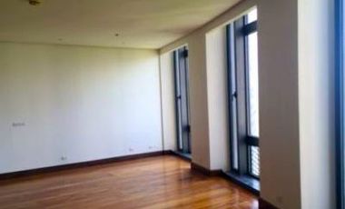 Enormous Penthouse Unit for Rent