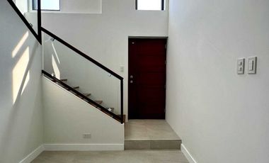 Beautiful 5BR House and Lot for Sale in Verdana Homes Daang Hari Cavite