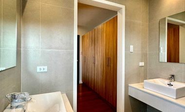 Beautiful 5BR House and Lot for Sale in Verdana Homes Daang Hari Cavite