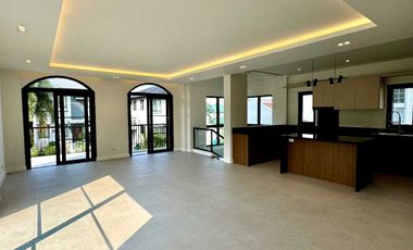 Beautiful 5BR House and Lot for Sale in Verdana Homes Daang Hari Cavite