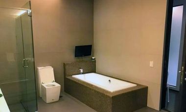 Huge 5 Bedroom House for Sale in Forbes Park, Makati City