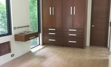 4 Bedroom Luxury House for Sale in Forbes Park, Makati (All Direct Listings)
