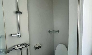 10th Floor Fully Furnished 4-Bedroom Condo For Rent Mountain View at Posco Clark Hills Bldg 103