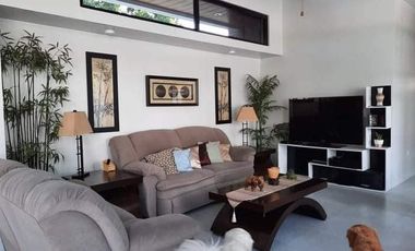 Spacious Bungalow House For Sale in Angeles City, Pampanga Located