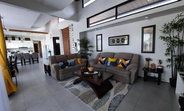 Spacious Bungalow House For Sale in Angeles City, Pampanga Located