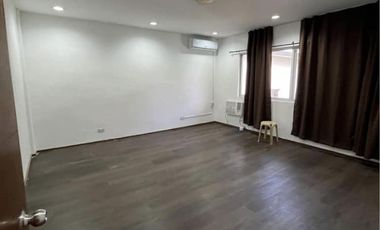PN55562 House w/ Pool for Rent In Paranaque!