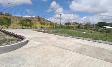 SUBDIVISION LOT ONLY OR HOUSE & LOT PACKAGE IN HUNTER HOMES IN SOLANA, CAGAYAN!
