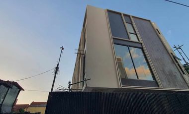 Modern Taguig Townhouse For Sale