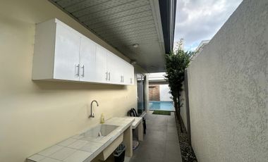 7 Bedroom House for Sale with pool in Pulu Amsic, Angeles City near Clark