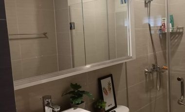 For Sale: 28.5 sqm Studio Unit at 81 Newport Boulevard in New Port City, Pasay