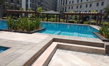 For Sale: 28.5 sqm Studio Unit at 81 Newport Boulevard in New Port City, Pasay