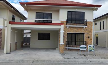 Exclusive Community Felicia 4 Bedrooms House and Lot For Sale in Pampanga