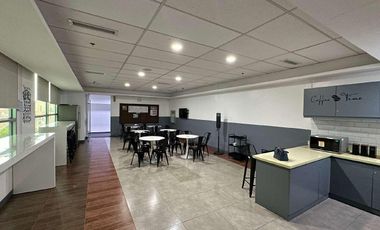 1,509 sq.m. office space for lease in Mckinley
