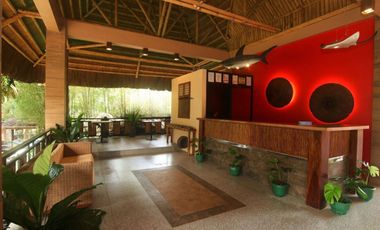 Titled Luxury Resort