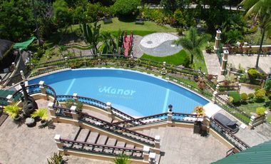 Resort Hotel for Sale in The Manor Puerto Galera Oriental Mindoro RH18295