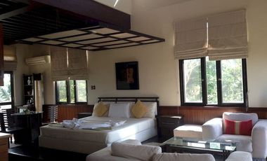 Resort Hotel for Sale in The Manor Puerto Galera Oriental Mindoro RH18295