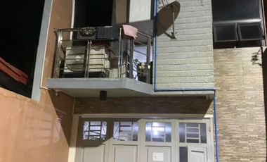 3 Storey Townhouse with 2BR and Par4king FOR SALE in  San Juan City
