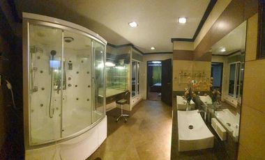 House for sale in Timog Park subd. Angeles city. near Clark