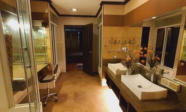 House for sale in Timog Park subd. Angeles city. near Clark