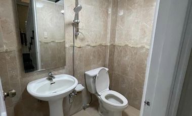 FOR RENT HOUSE WITH POOL IN PULU AMSIC ANGELES CITY