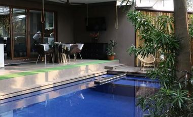7BR IN LINDENWOOD, MUNTINLUPA CITY, 450SQM