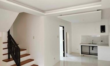 FOR SALE: ​Fully Furnished 3-Storey, 6 Bedroom at Fairview, Quezon City