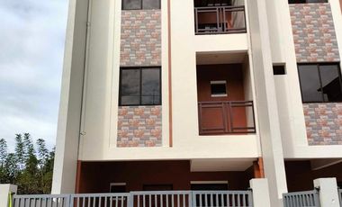 FOR SALE: ​Fully Furnished 3-Storey, 6 Bedroom at Fairview, Quezon City