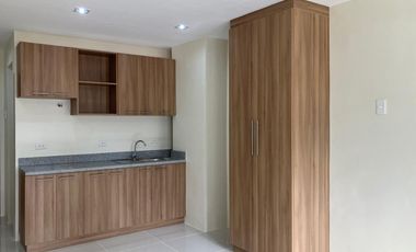 Studio Condo w/ Parking for Sale ,Midpoint Mandaue City w/ rent income