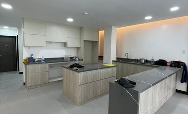For Sale: Saturn st, Bel Air 2, Makati City (Direct)