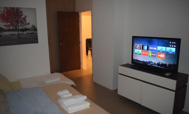 Fully Furnished 2 Bedroom Condominium Unit For Sale in Woodridge Tagaytay