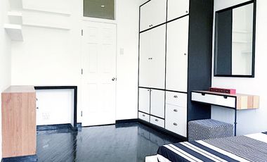 2 Bedroom Townhouse Village East Boutique For Rent