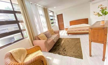 PN56716 House For Rent in Kapitolyo Pasig!