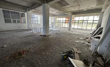 Commercial Office Building For Rent in Angeles City, Pampanga