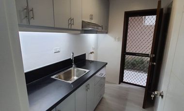 Pre owned House and Lot with Pool for Sale in Pulu Amsic, Angeles, Pampanga