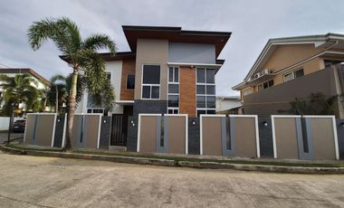 Pre owned House and Lot with Pool for Sale in Pulu Amsic, Angeles, Pampanga