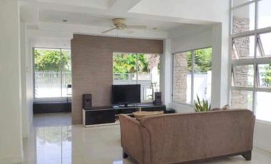 Single detached house for sale