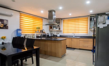 5 Bedroom House and lot for sale in Boracay Island, Malay, Aklan