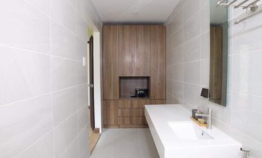 For Sale 5BR Luxury House with Exclusive Beach Access in Mactan, Lapu-Lapu