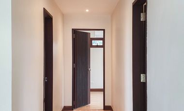 For Sale 5BR Luxury House with Exclusive Beach Access in Mactan, Lapu-Lapu