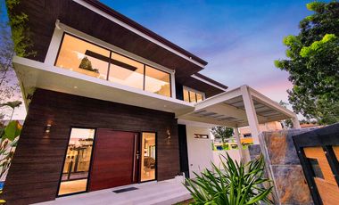 For Sale 5BR Luxury House with Exclusive Beach Access in Mactan, Lapu-Lapu