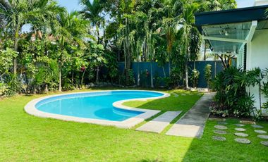 5 Bedrooms House for Rent in Dasmarinas Village, Makati City