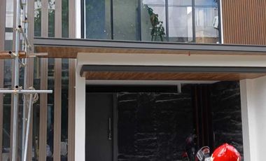 Modern design House and lot i n Tisa Cebu City