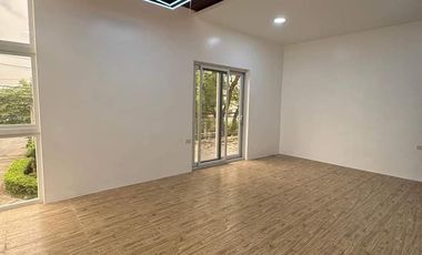 FOR SALE BRAND NEW CORNER TWO STOREY HOUSE IN ANGELES CITY NEAR