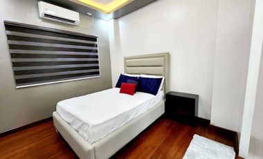 RUSHSALE! FULLY FURNISHED MODERN HOUSE VERY NEAR CLARK AND FRIENDSHIP