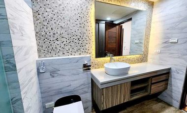 RUSHSALE! FULLY FURNISHED MODERN HOUSE VERY NEAR CLARK AND FRIENDSHIP