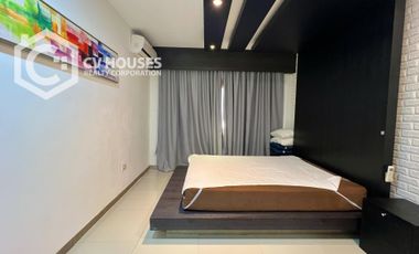 VILLA HOUSE FOR SALE INSIDE A SECURED SUBDIVISION IN ANGELES CITY, PAMPANGA
