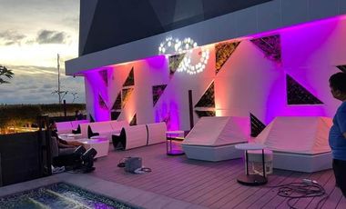 Aeon Towers Studio Unit For Rent ( Staycation) with Breakfast