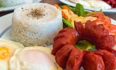 Aeon Towers Studio Unit For Rent ( Staycation) with Breakfast