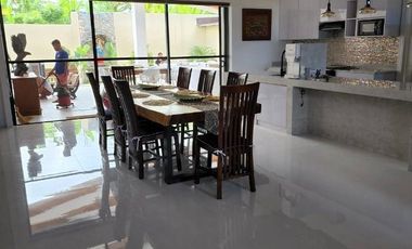 800 sqm Lot with 4 Bedrooms in Silang, Cavite